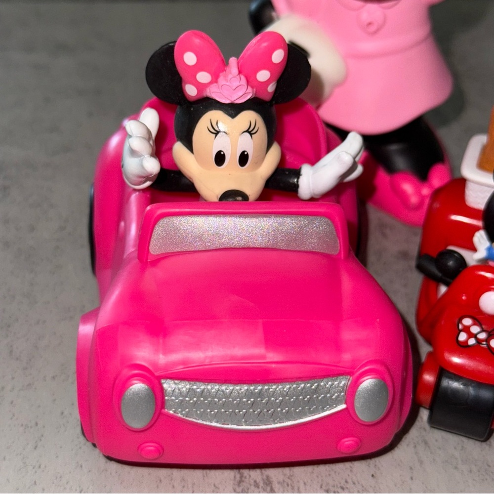 Minnie Mouse Bundle - Picture 2 of 4